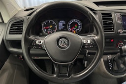 valkoinen Volkswagen Transporter 2018 kuva 14.