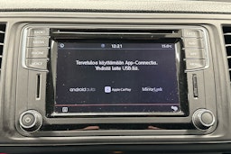valkoinen Volkswagen Transporter 2018 kuva 11.