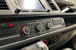 hopea Volkswagen Transporter 2018 kuva 14.