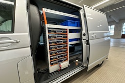 hopea Volkswagen Transporter 2018 kuva 18.