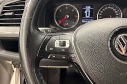 valkoinen Volkswagen Transporter 2018 kuva 11.