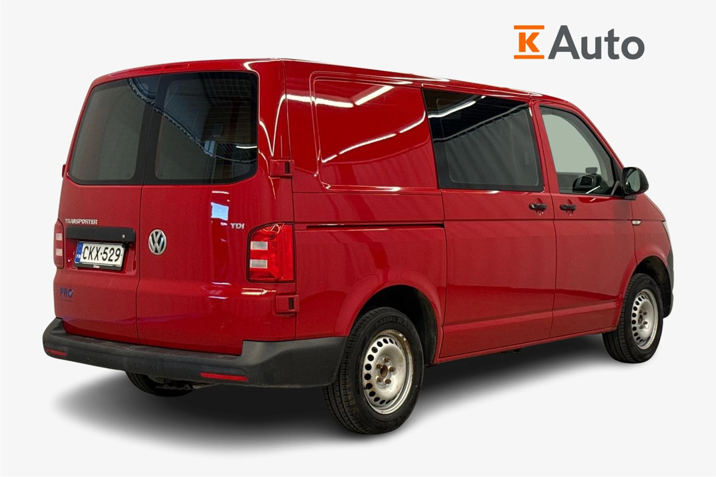 punainen Volkswagen Transporter 2018 kuva 2.