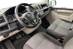 valkoinen Volkswagen Transporter 2018 kuva 8.