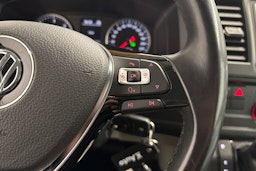 harmaa Volkswagen Transporter 2018 kuva 17.