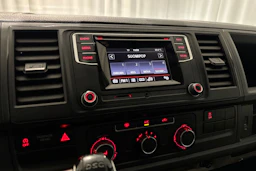 hopea Volkswagen Transporter 2018 kuva 20.