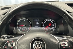 harmaa Volkswagen Transporter 2018 kuva 10.