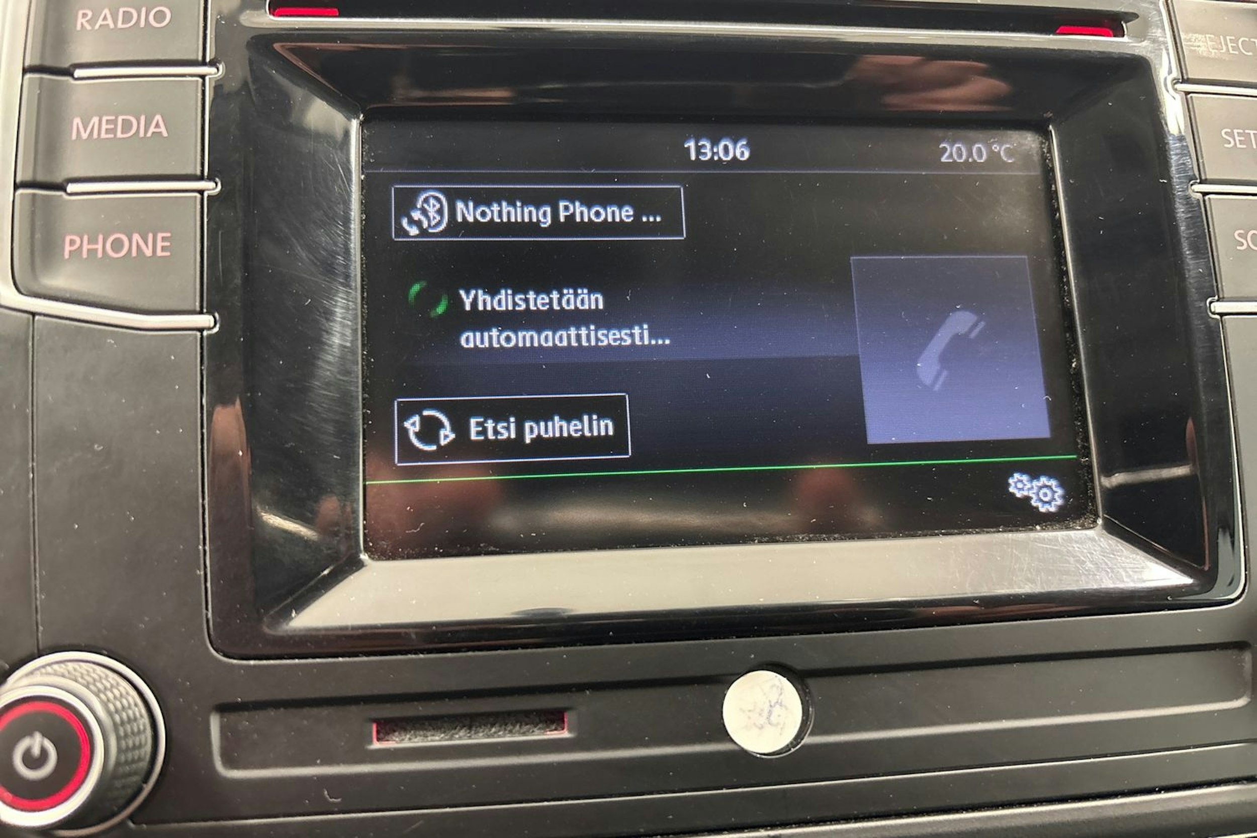 valkoinen Volkswagen Transporter 2018 kuva 17.