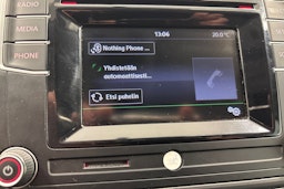 valkoinen Volkswagen Transporter 2018 kuva 17.
