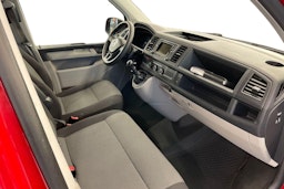 Punainen Volkswagen TRANSPORTER 2018 kuva 9.