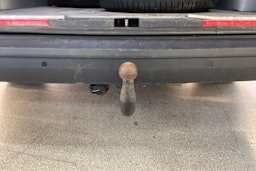 Punainen Volkswagen TRANSPORTER 2018 kuva 22.