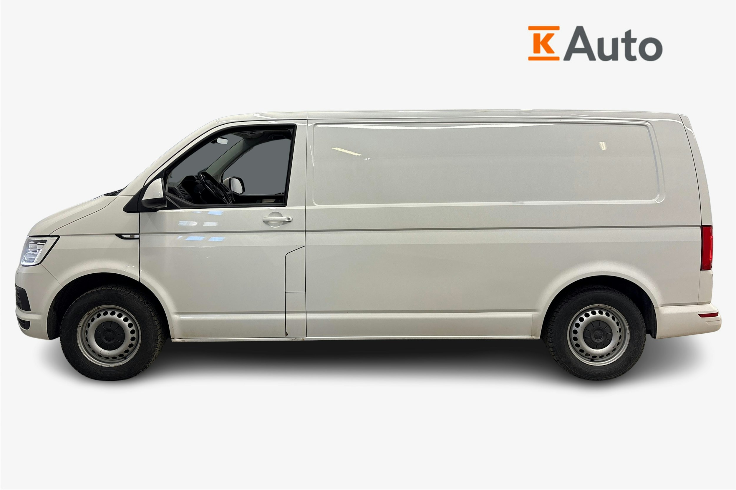 valkoinen Volkswagen Transporter 2018 kuva 5.