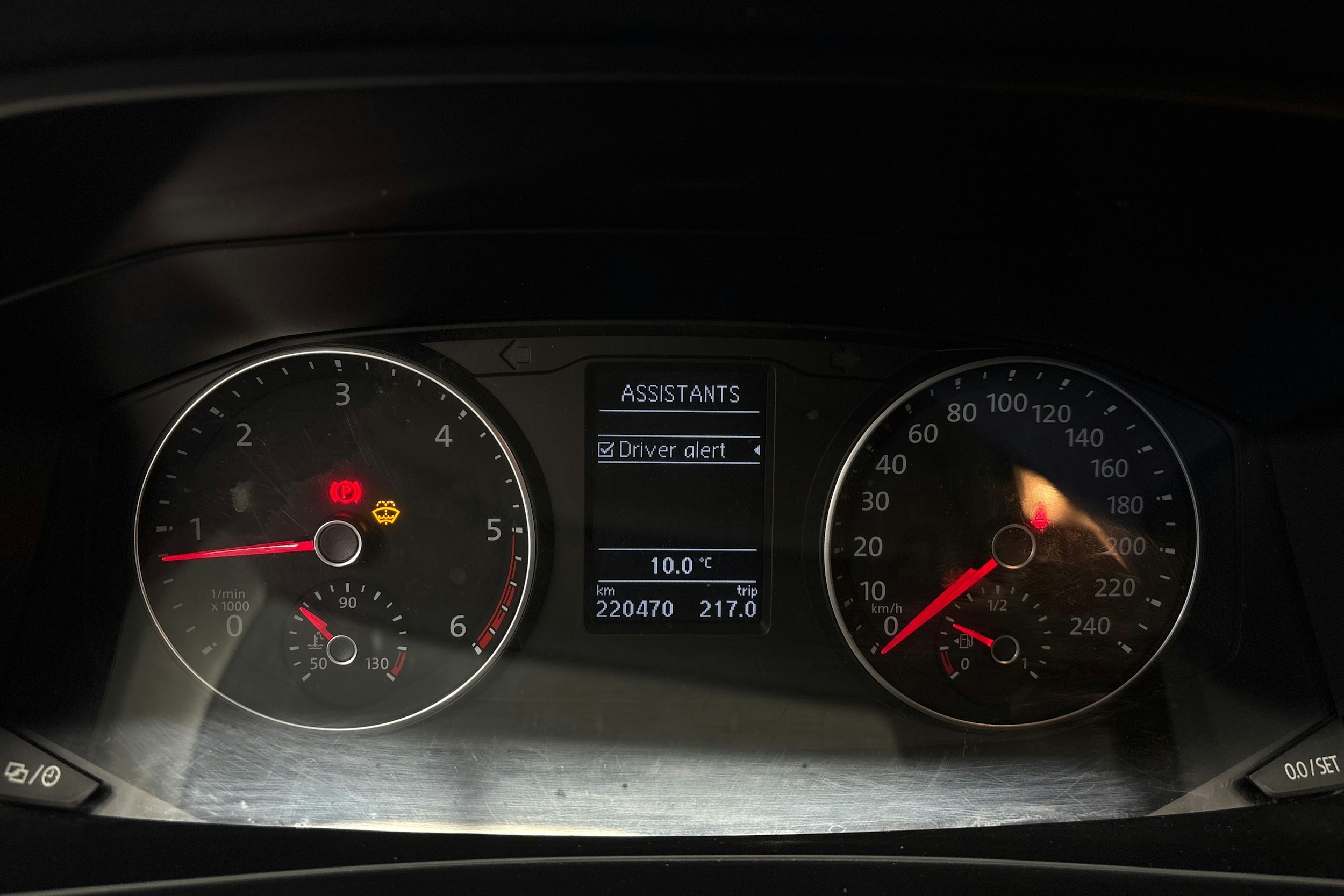 valkoinen Volkswagen Transporter 2018 kuva 17.