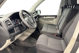valkoinen Volkswagen Transporter 2018 kuva 8.