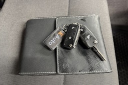 valkoinen Volkswagen Transporter 2018 kuva 31.