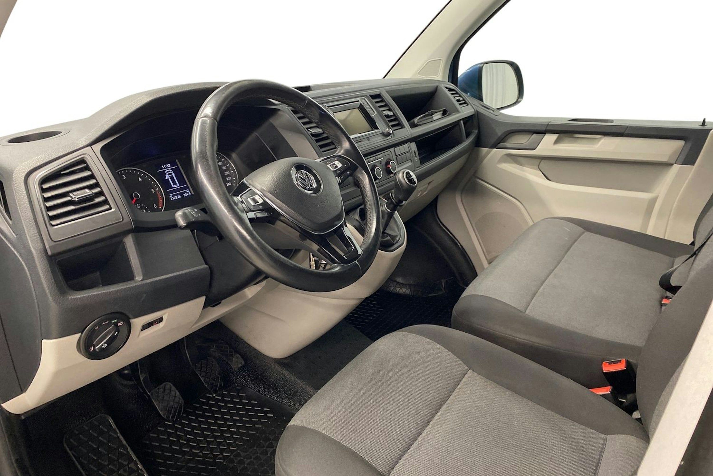 sininen Volkswagen Transporter 2018 kuva 7.