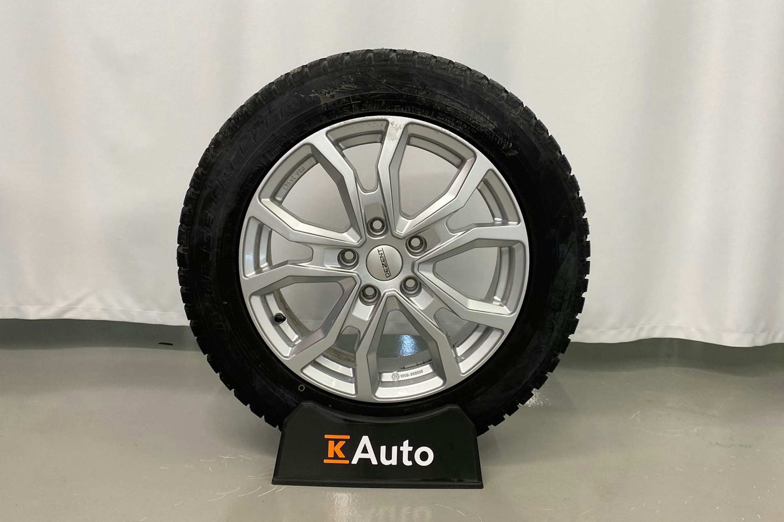 sininen Volkswagen Transporter 2018 kuva 25.