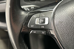 Ruskea (beige) Volkswagen TRANSPORTER 2018 kuva 17.