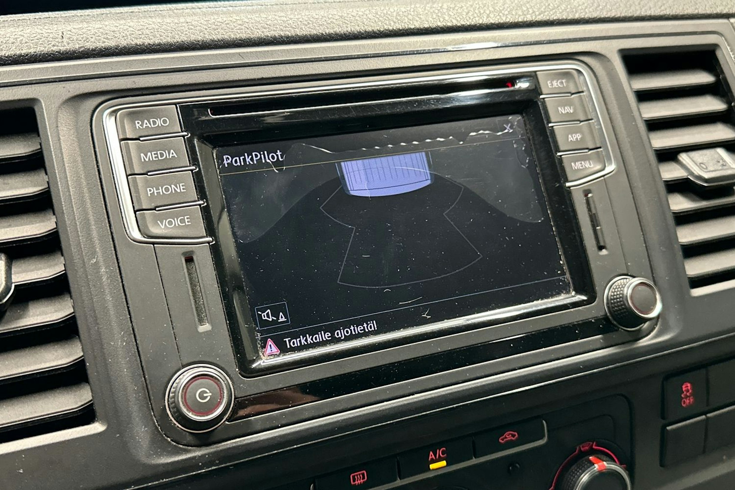 Ruskea (beige) Volkswagen TRANSPORTER 2018 kuva 20.