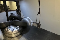 Ruskea (beige) Volkswagen TRANSPORTER 2018 kuva 25.