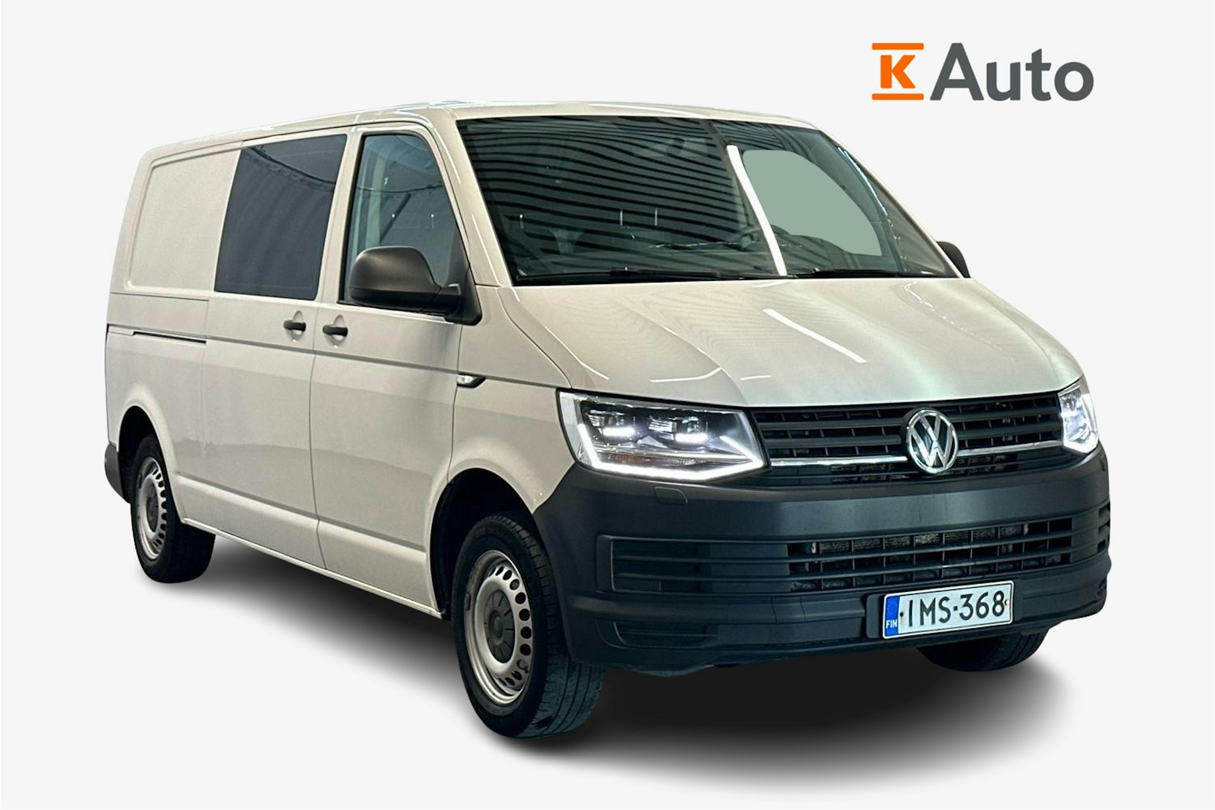 Valkoinen Volkswagen TRANSPORTER 2018 kuva 1.