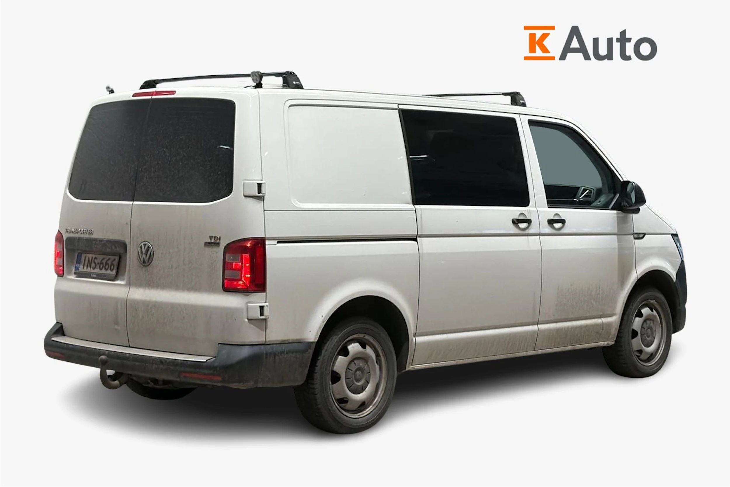 valkoinen Volkswagen Transporter 2018 kuva 2.