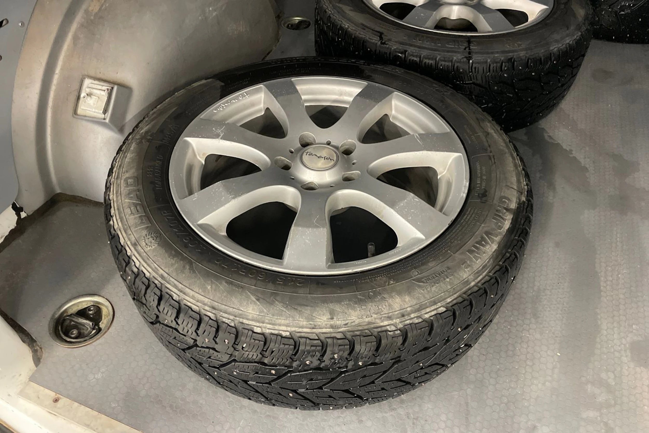 Valkoinen Volkswagen TRANSPORTER 2018 kuva 11.