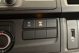 harmaa Volkswagen Transporter 2018 kuva 20.