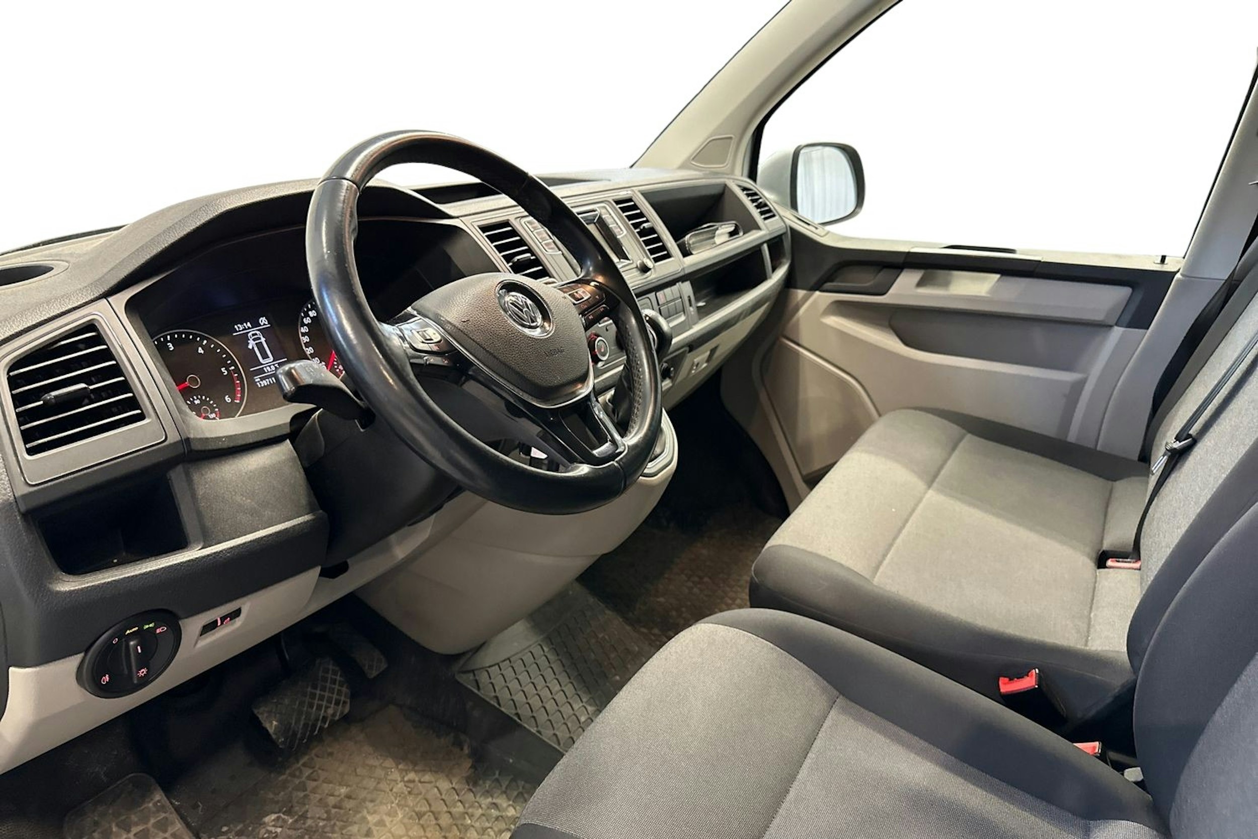 hopea Volkswagen Transporter 2018 kuva 3.