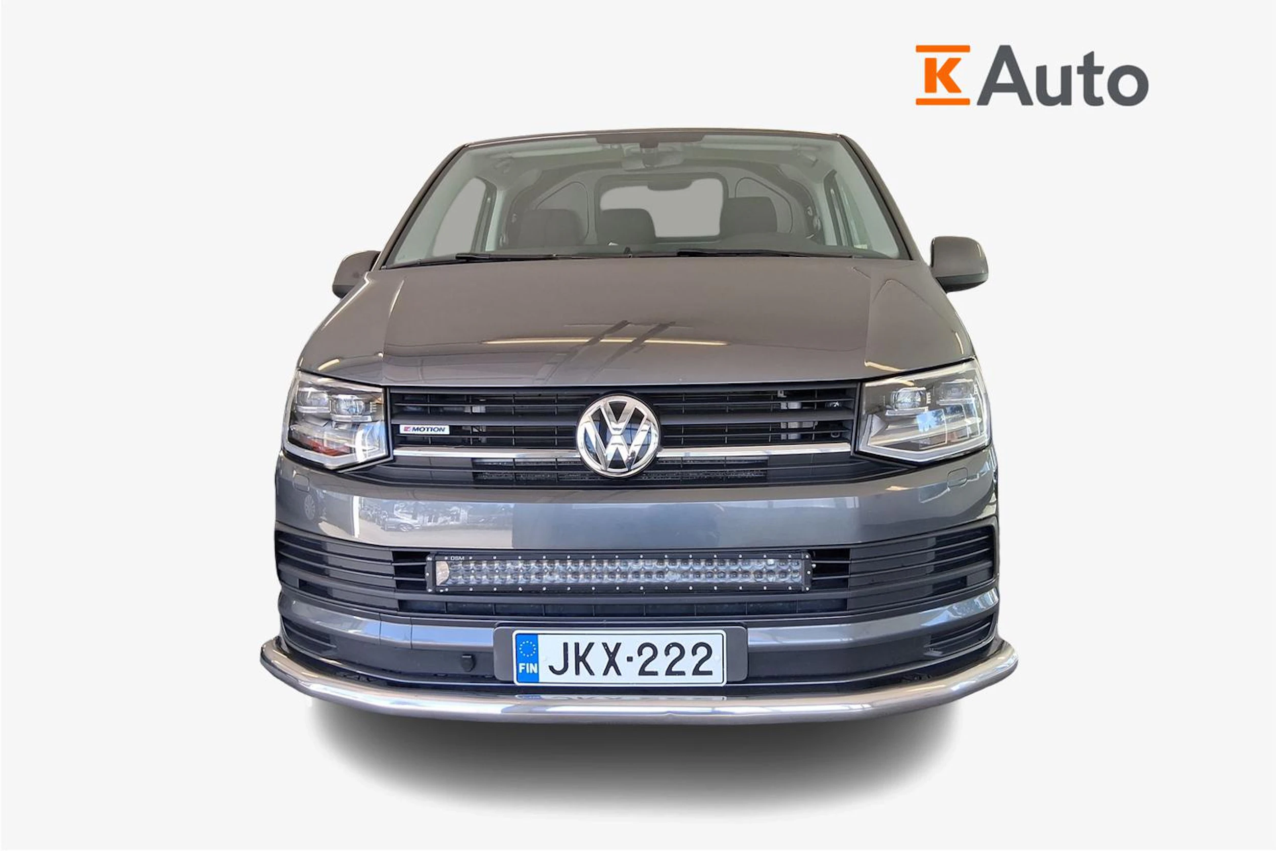 harmaa Volkswagen Transporter 2018 kuva 5.