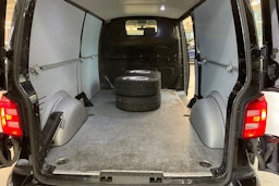 met. musta Volkswagen Transporter 2018 kuva 19.