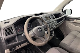 ruskea (beige) Volkswagen Transporter 2018 kuva 9.