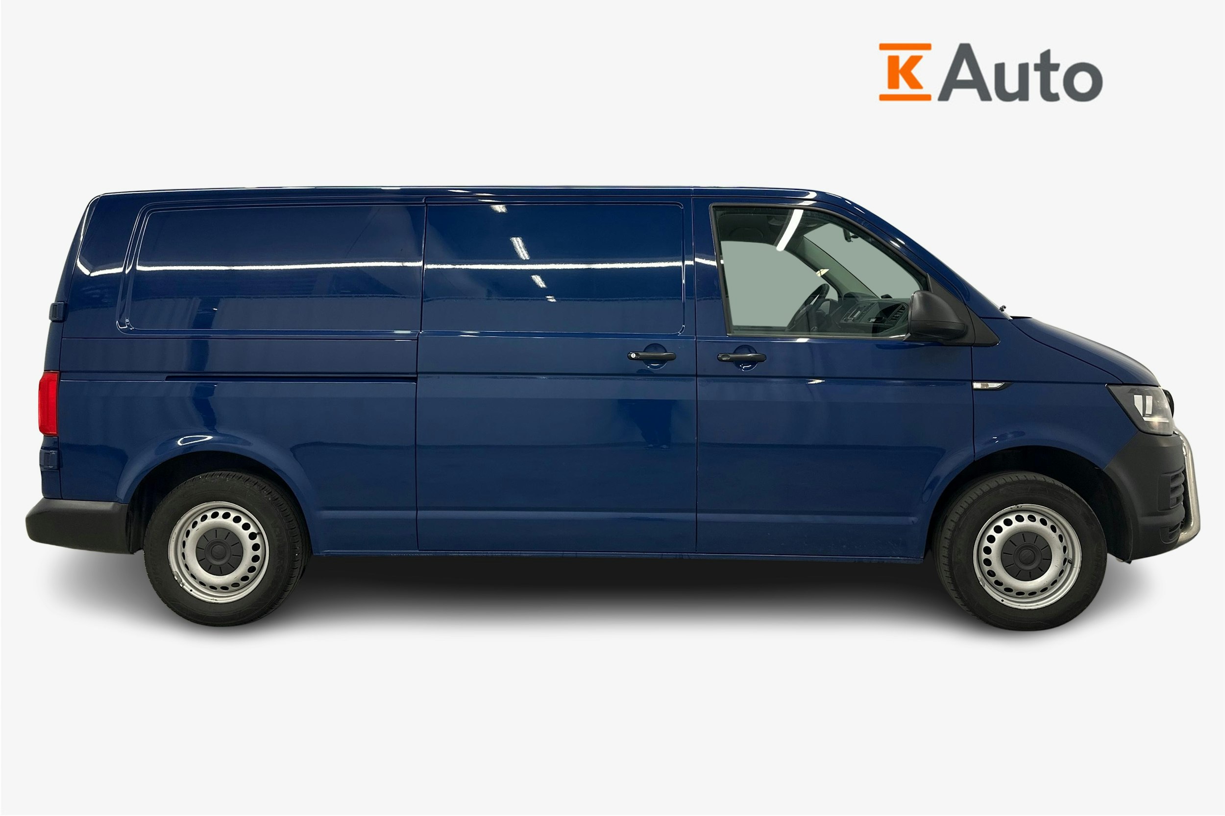 sininen Volkswagen Transporter 2018 kuva 5.