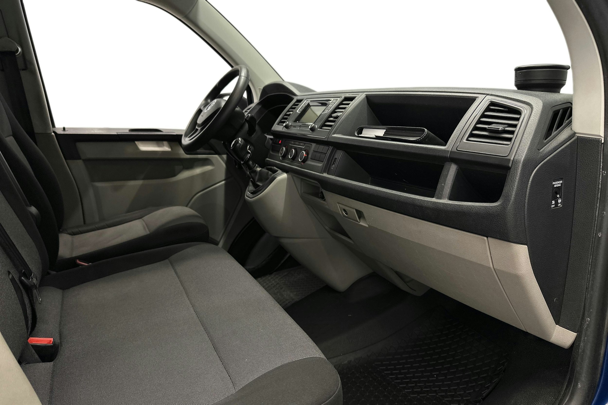 sininen Volkswagen Transporter 2018 kuva 9.