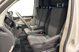 Valkoinen Volkswagen TRANSPORTER 2018 kuva 11.