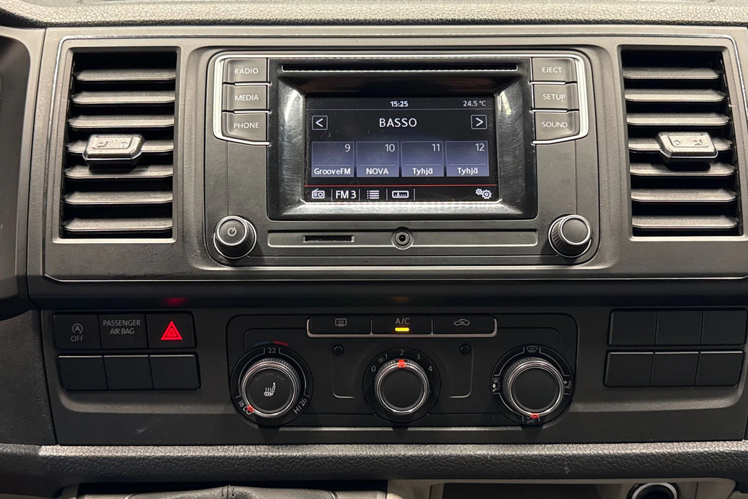Valkoinen Volkswagen TRANSPORTER 2018 kuva 20.