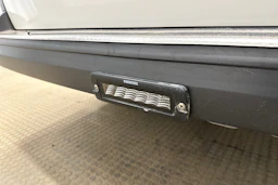 valkoinen Volkswagen Transporter 2018 kuva 23.