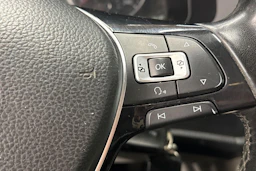 met. musta Volkswagen Transporter 2018 kuva 12.