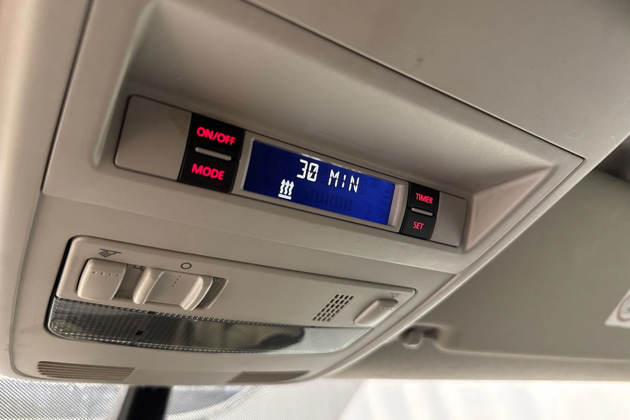 met. musta Volkswagen Transporter 2018 kuva 13.