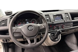 Valkoinen Volkswagen TRANSPORTER 2018 kuva 9.