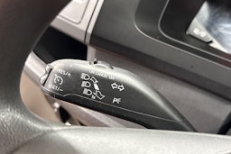 Valkoinen Volkswagen TRANSPORTER 2018 kuva 15.