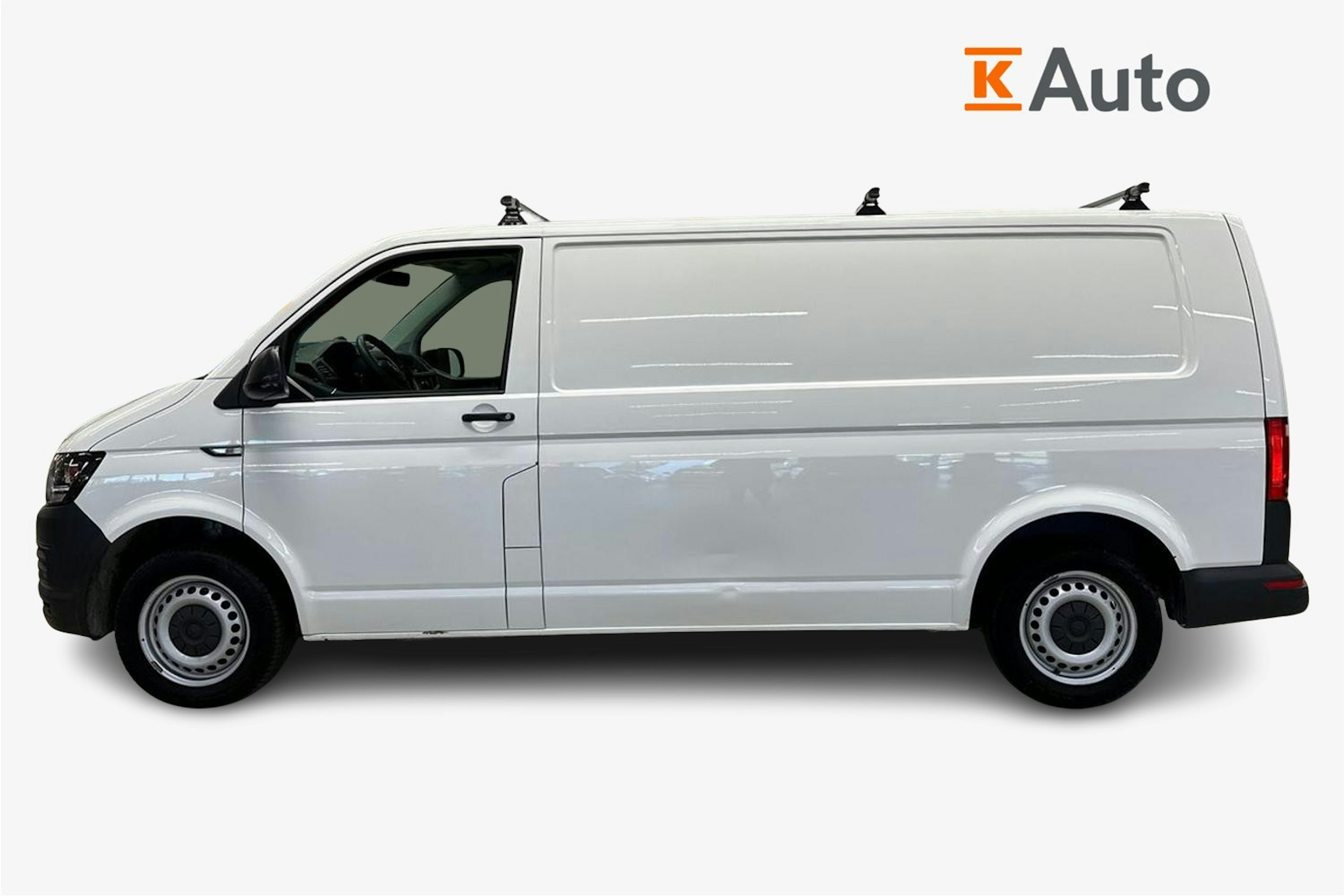 valkoinen Volkswagen Transporter 2018 kuva 6.