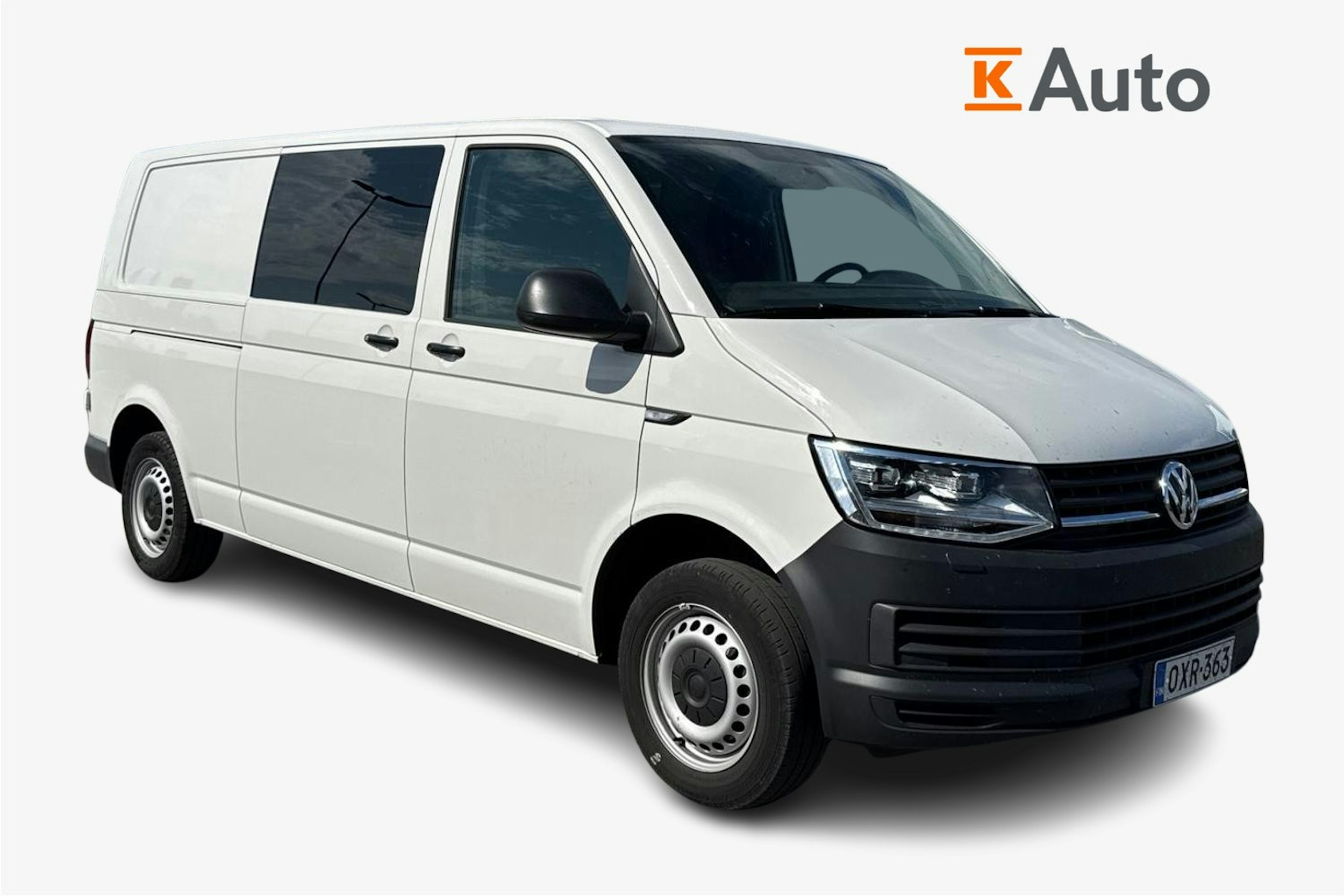 valkoinen Volkswagen Transporter 2018 kuva 1.