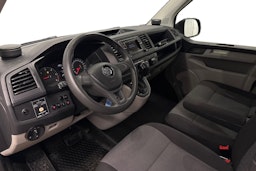 valkoinen Volkswagen Transporter 2018 kuva 6.