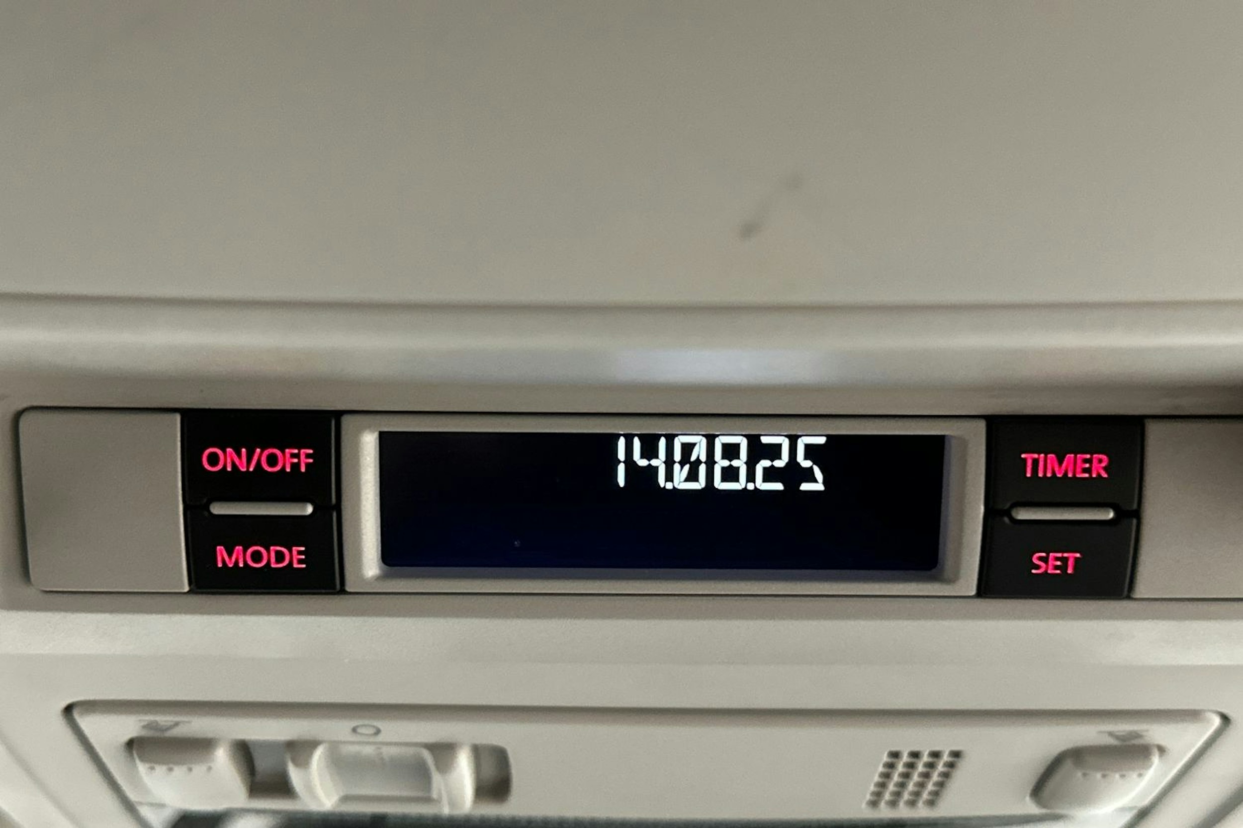 musta Volkswagen Transporter 2018 kuva 25.
