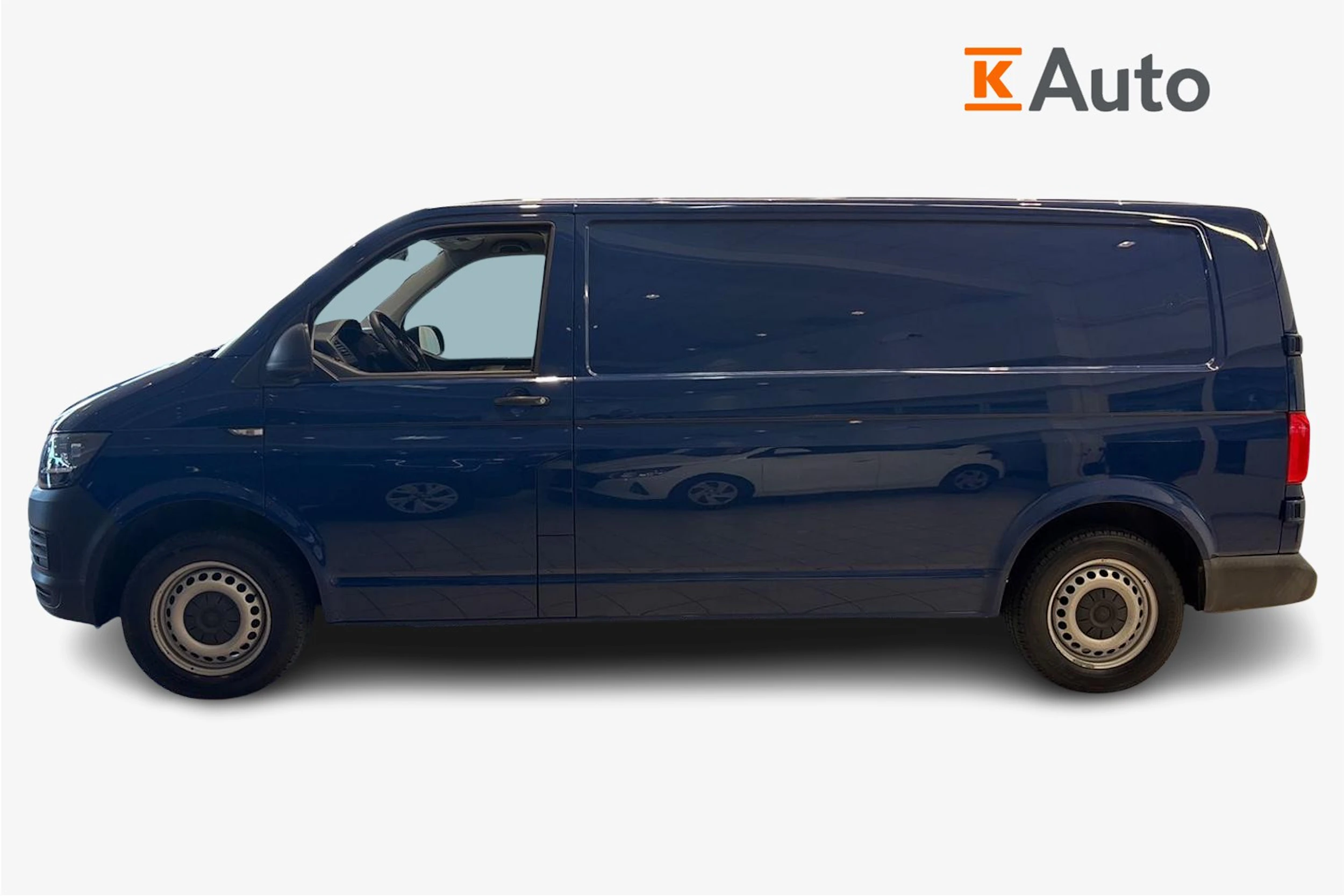 sininen Volkswagen Transporter 2018 kuva 7.