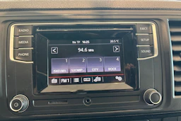 sininen Volkswagen Transporter 2018 kuva 19.