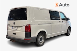 valkoinen Volkswagen Transporter 2018 kuva 2.
