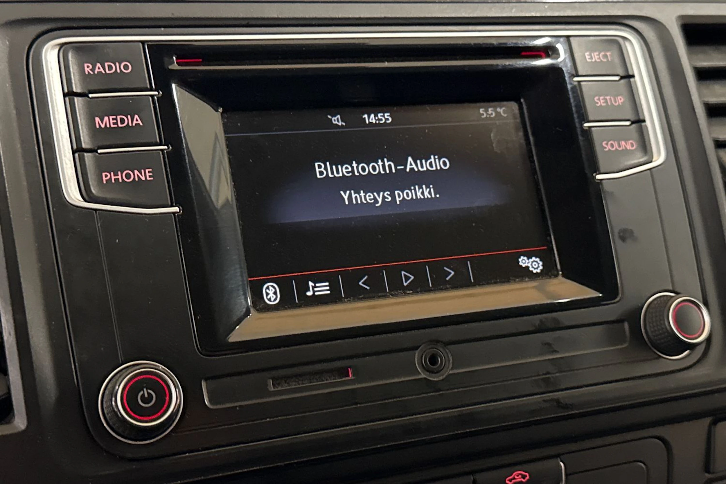 valkoinen Volkswagen Transporter 2018 kuva 15.