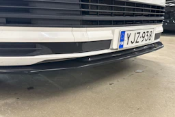 valkoinen Volkswagen Transporter 2018 kuva 23.