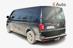 musta Volkswagen Transporter 2018 kuva 2.